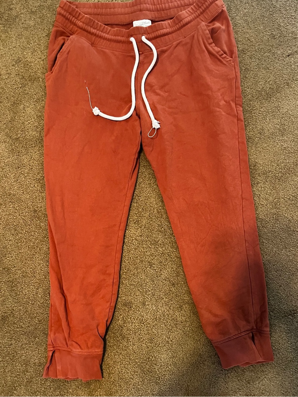 Universal Thread Women's Rust-Red Drawstring Joggers